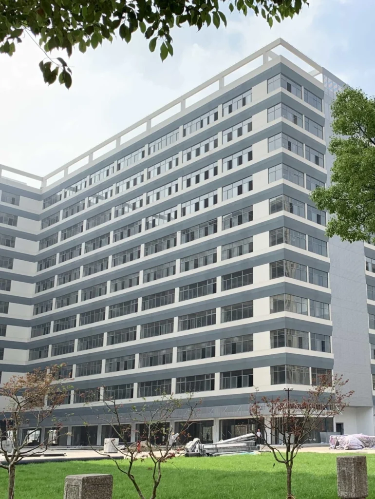 Vantaggi della produzione di scarpe private label in China