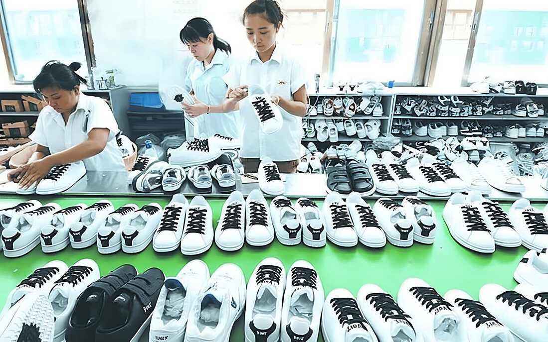 Come trovare fabbriche di scarpe affidabili in Cina per ordini personalizzati