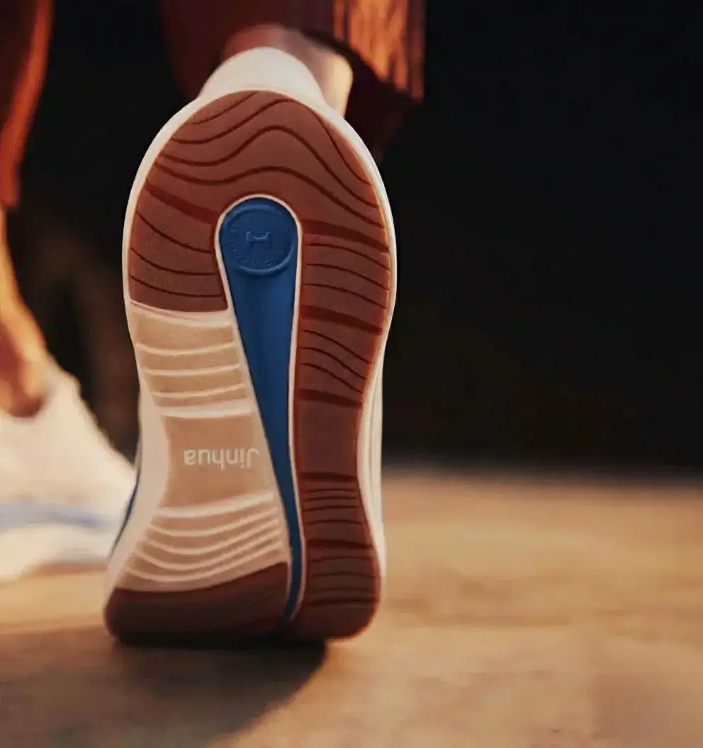 Rivoluziona il tuo marchio: scopri il potenziale delle scarpe a marchio privato in Italia