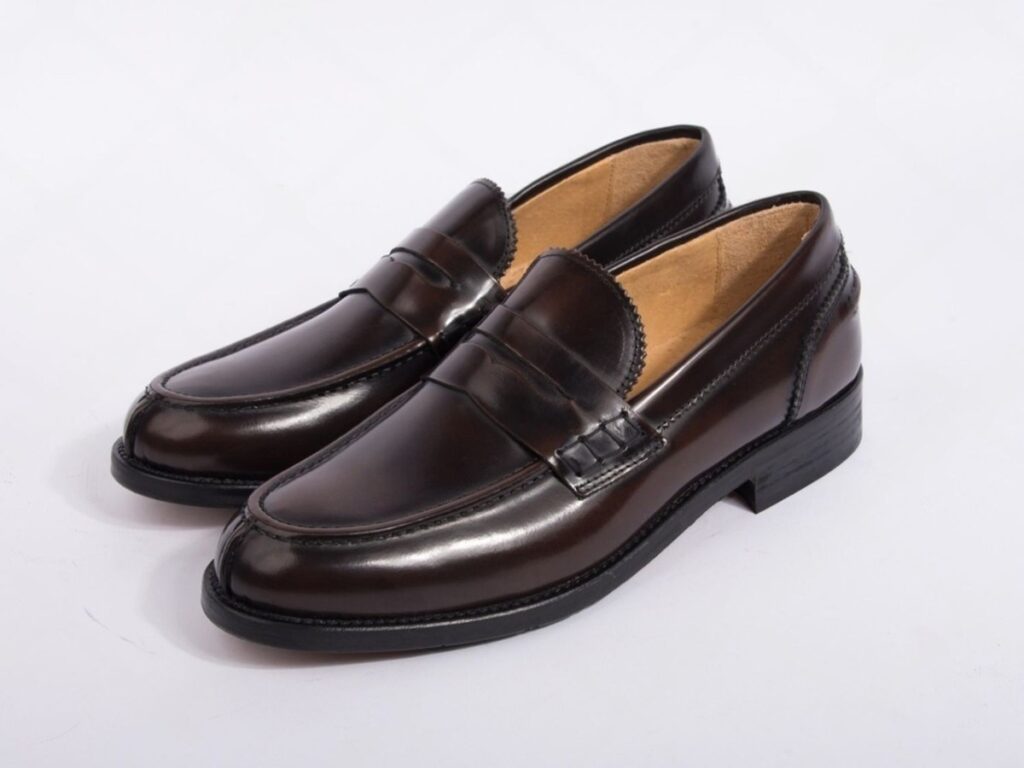 La Vera Differenza tra Scarpe da Uomo Comode nel 2025